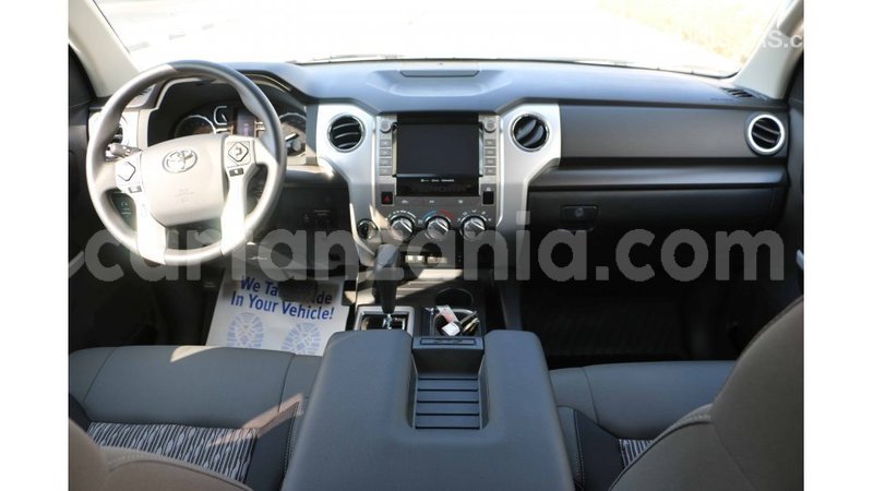 Big with watermark toyota tundra arusha import dubai 8658