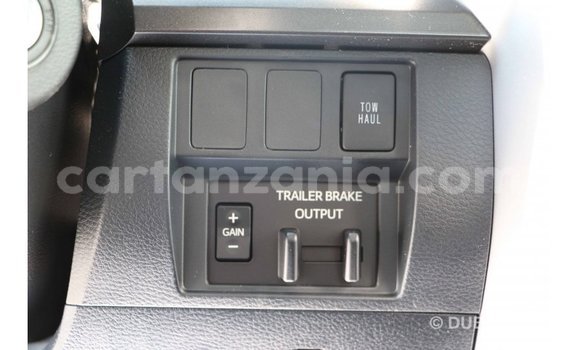 Nunua Imported Toyota Tundra Nyeupe Gari ndani ya Import - Dubai nchini Arusha Nunua Imported Toyota Tundra Nyeupe Gari ndani ya Import - Dubai nchini Arusha