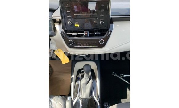 Nunua Imported Toyota Corolla Nyeupe Gari ndani ya Import - Dubai nchini Arusha Nunua Imported Toyota Corolla Nyeupe Gari ndani ya Import - Dubai nchini Arusha