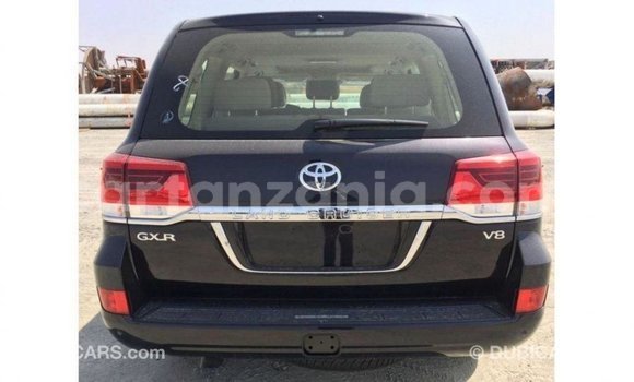Buy Import Toyota Land Cruiser Black Car in Import - Dubai in Arusha Buy Import Toyota Land Cruiser Black Car in Import - Dubai in Arusha