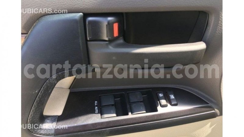 Big with watermark toyota land cruiser arusha import dubai 8665