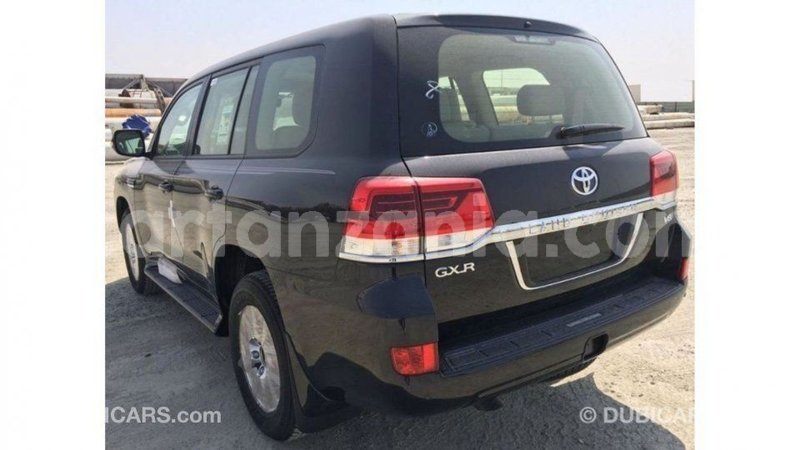 Big with watermark toyota land cruiser arusha import dubai 8665