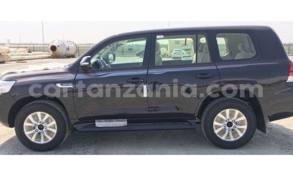 Buy Import Toyota Land Cruiser Black Car in Import - Dubai in Arusha Buy Import Toyota Land Cruiser Black Car in Import - Dubai in Arusha