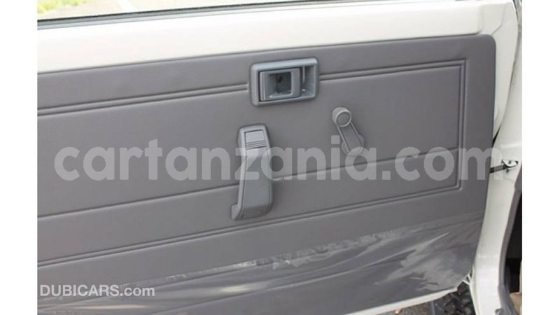 Big with watermark toyota land cruiser arusha import dubai 8668