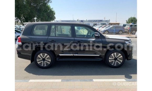 Nunua Imported Toyota Land Cruiser Nyeusi Gari ndani ya Import - Dubai nchini Arusha Nunua Imported Toyota Land Cruiser Nyeusi Gari ndani ya Import - Dubai nchini Arusha