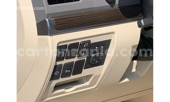 Nunua Imported Toyota Land Cruiser Nyeusi Gari ndani ya Import - Dubai nchini Arusha Nunua Imported Toyota Land Cruiser Nyeusi Gari ndani ya Import - Dubai nchini Arusha