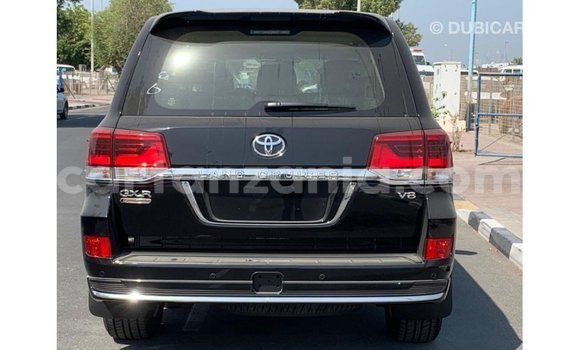 Nunua Imported Toyota Land Cruiser Nyeusi Gari ndani ya Import - Dubai nchini Arusha Nunua Imported Toyota Land Cruiser Nyeusi Gari ndani ya Import - Dubai nchini Arusha