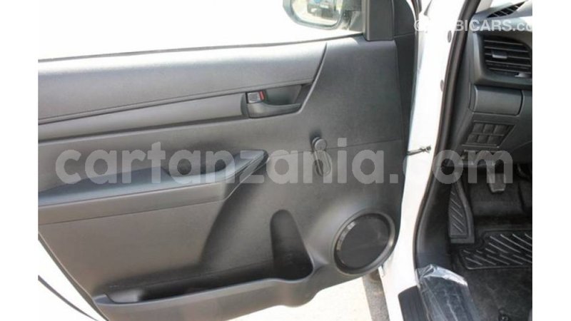 Big with watermark toyota hilux arusha import dubai 8675