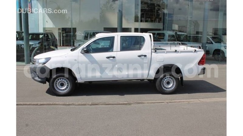 Big with watermark toyota hilux arusha import dubai 8675