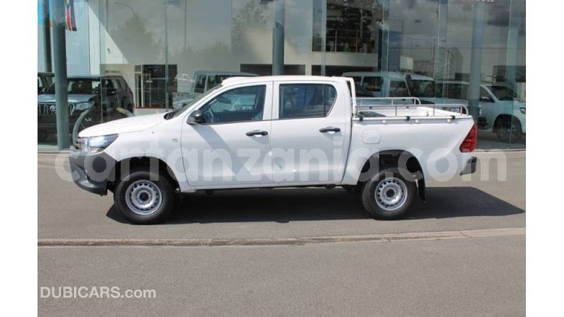 Big with watermark toyota hilux arusha import dubai 8678