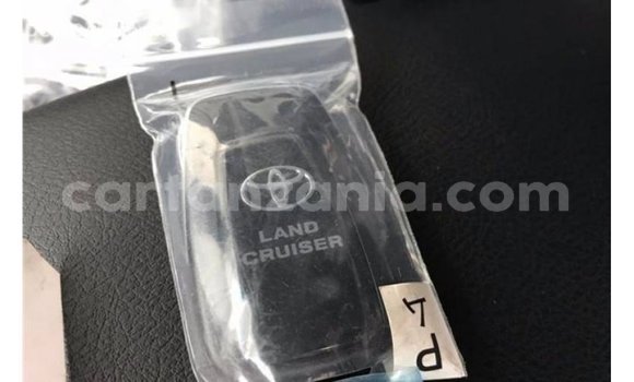 Nunua Imported Toyota Prado Nyingine Gari ndani ya Import - Dubai nchini Arusha Nunua Imported Toyota Prado Nyingine Gari ndani ya Import - Dubai nchini Arusha