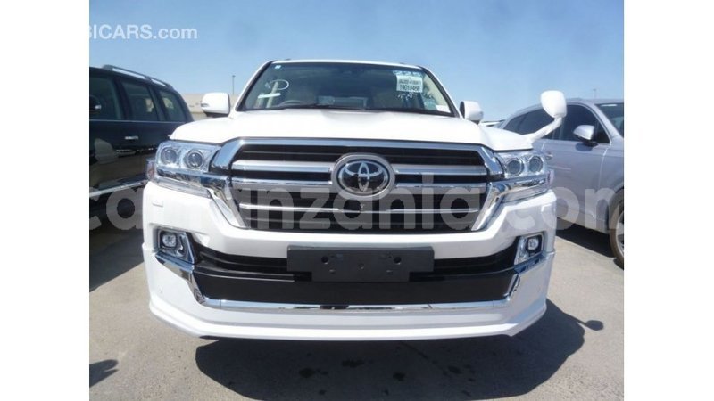 Big with watermark toyota land cruiser arusha import dubai 8685