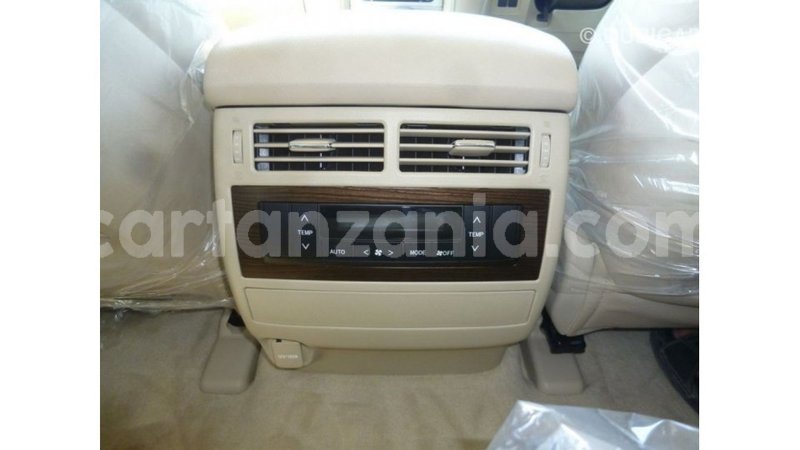 Big with watermark toyota land cruiser arusha import dubai 8685