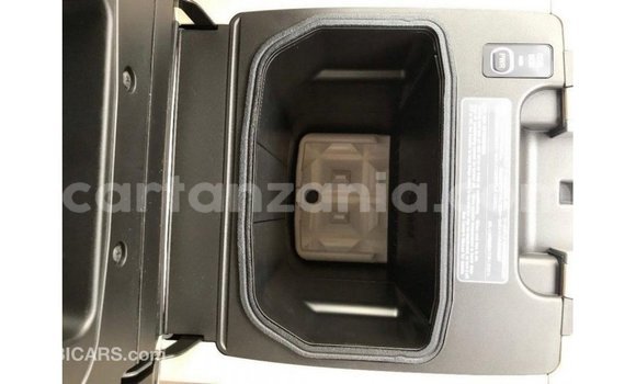 Buy Import Toyota Land Cruiser Black Car in Import - Dubai in Arusha Buy Import Toyota Land Cruiser Black Car in Import - Dubai in Arusha