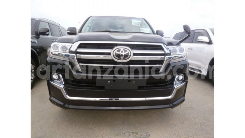 Big with watermark toyota land cruiser arusha import dubai 8690