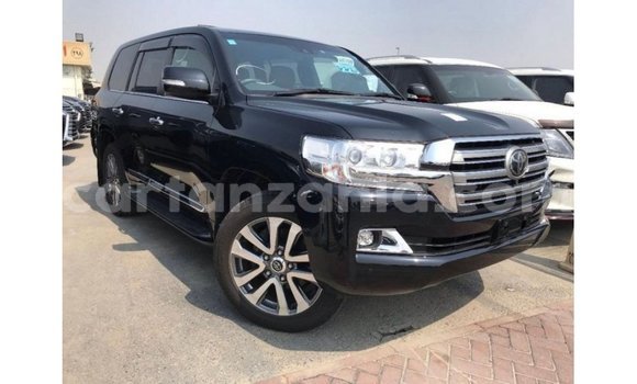 Buy Import Toyota Land Cruiser Black Car in Import - Dubai in Arusha Buy Import Toyota Land Cruiser Black Car in Import - Dubai in Arusha