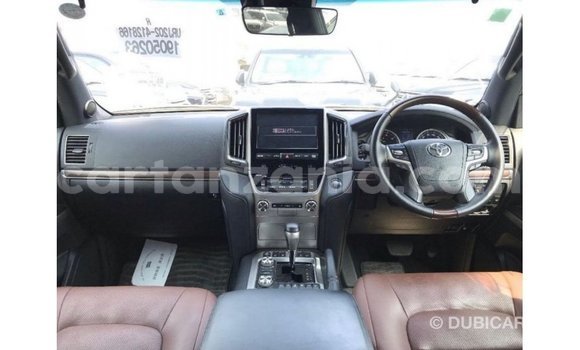 Buy Import Toyota Land Cruiser Black Car in Import - Dubai in Arusha Buy Import Toyota Land Cruiser Black Car in Import - Dubai in Arusha