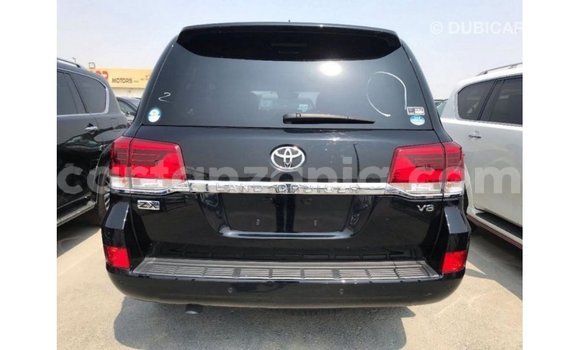 Buy Import Toyota Land Cruiser Black Car in Import - Dubai in Arusha Buy Import Toyota Land Cruiser Black Car in Import - Dubai in Arusha