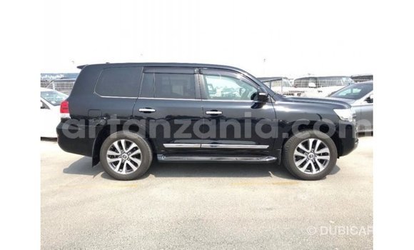 Buy Import Toyota Land Cruiser Black Car in Import - Dubai in Arusha Buy Import Toyota Land Cruiser Black Car in Import - Dubai in Arusha
