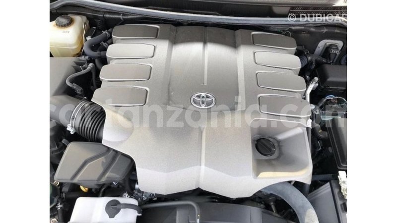 Big with watermark toyota land cruiser arusha import dubai 8692