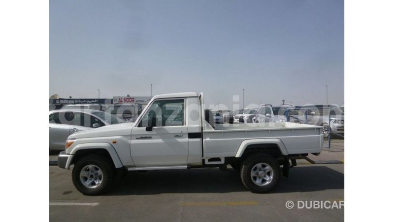 Big with watermark toyota land cruiser arusha import dubai 8696