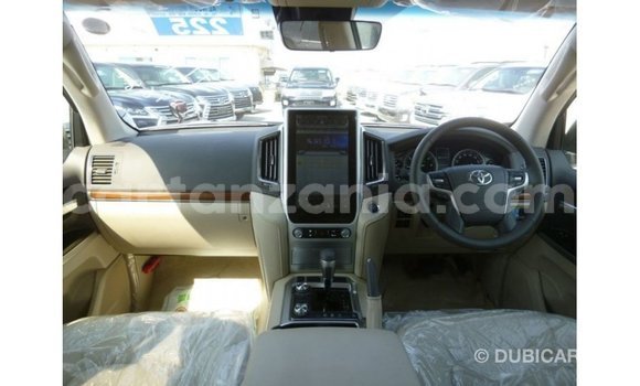 Nunua Imported Toyota Land Cruiser Brown Gari ndani ya Import - Dubai nchini Arusha Nunua Imported Toyota Land Cruiser Brown Gari ndani ya Import - Dubai nchini Arusha