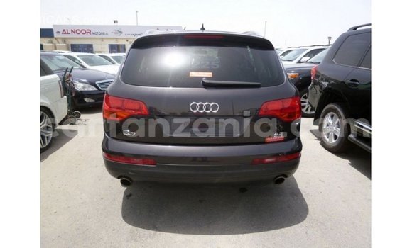 Nunua Imported Audi Q7 Nyeusi Gari ndani ya Import - Dubai nchini Arusha Nunua Imported Audi Q7 Nyeusi Gari ndani ya Import - Dubai nchini Arusha