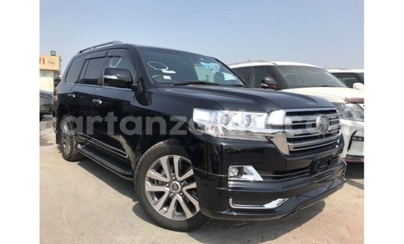 Buy Import Toyota Land Cruiser Black Car in Import - Dubai in Arusha Buy Import Toyota Land Cruiser Black Car in Import - Dubai in Arusha