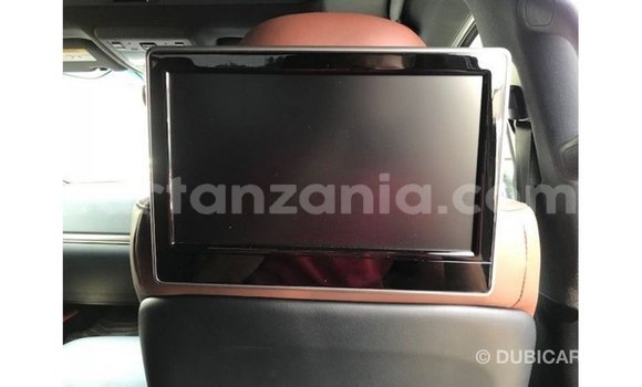 Buy Import Toyota Land Cruiser Black Car in Import - Dubai in Arusha Buy Import Toyota Land Cruiser Black Car in Import - Dubai in Arusha