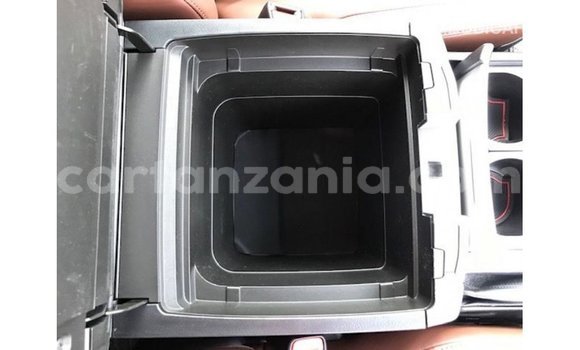 Buy Import Toyota Land Cruiser Black Car in Import - Dubai in Arusha Buy Import Toyota Land Cruiser Black Car in Import - Dubai in Arusha