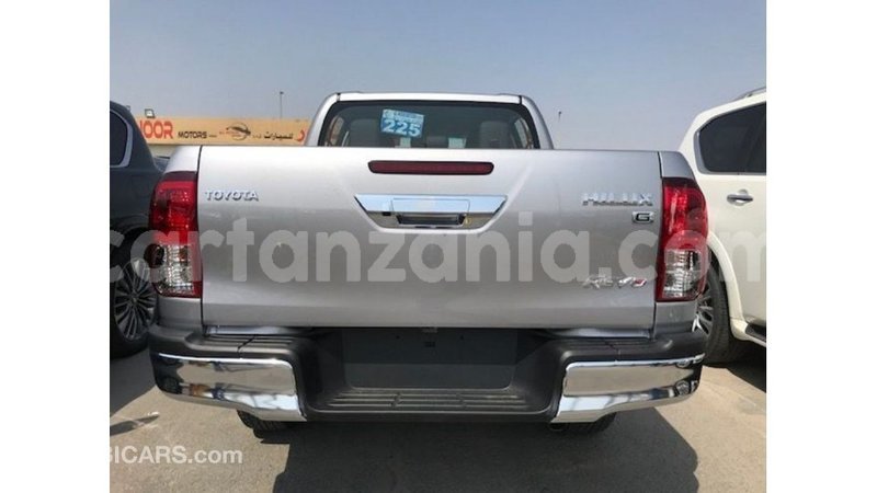 Big with watermark toyota hilux arusha import dubai 8705