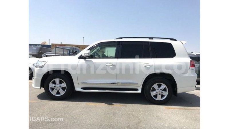 Big with watermark toyota land cruiser arusha import dubai 8706