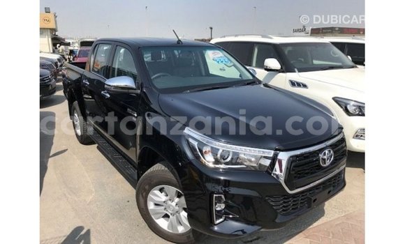 Nunua Imported Toyota Hilux Nyeusi Gari ndani ya Import - Dubai nchini Arusha Nunua Imported Toyota Hilux Nyeusi Gari ndani ya Import - Dubai nchini Arusha