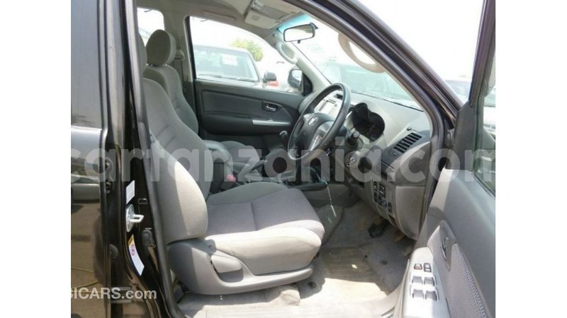 Big with watermark toyota hilux arusha import dubai 8712