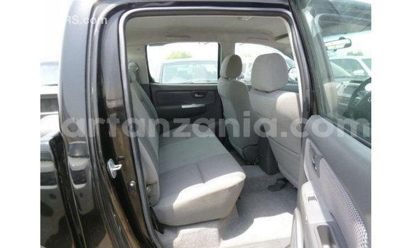 Buy Import Toyota Hilux Black Car in Import - Dubai in Arusha Buy Import Toyota Hilux Black Car in Import - Dubai in Arusha