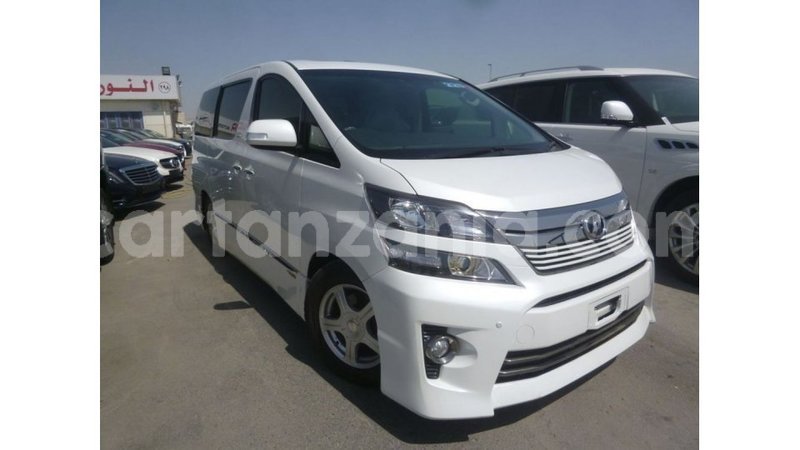 Big with watermark toyota vellfire arusha import dubai 8713