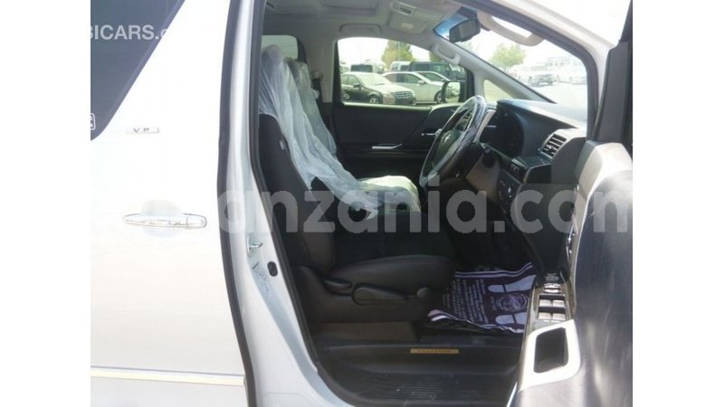 Big with watermark toyota vellfire arusha import dubai 8713