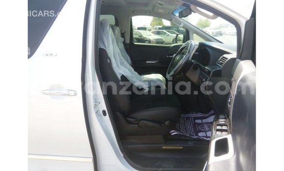 Nunua Imported Toyota Vellfire Nyeupe Gari ndani ya Import - Dubai nchini Arusha Nunua Imported Toyota Vellfire Nyeupe Gari ndani ya Import - Dubai nchini Arusha