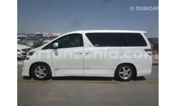 Nunua Imported Toyota Vellfire Nyeupe Gari ndani ya Import - Dubai nchini Arusha Nunua Imported Toyota Vellfire Nyeupe Gari ndani ya Import - Dubai nchini Arusha