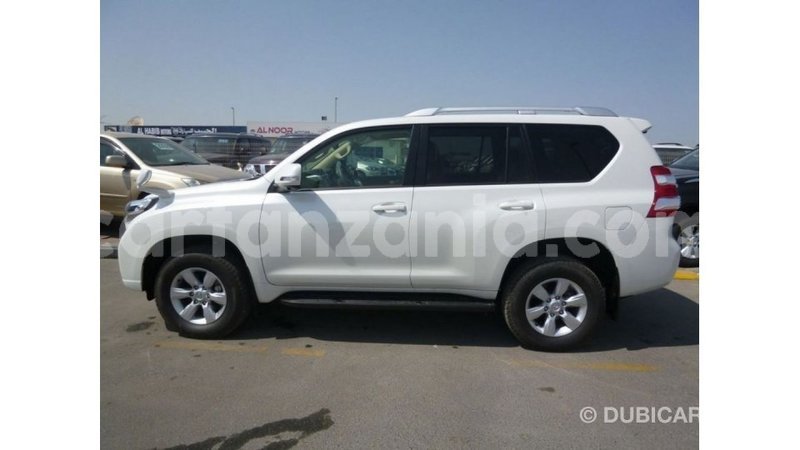 Big with watermark toyota prado arusha import dubai 8714