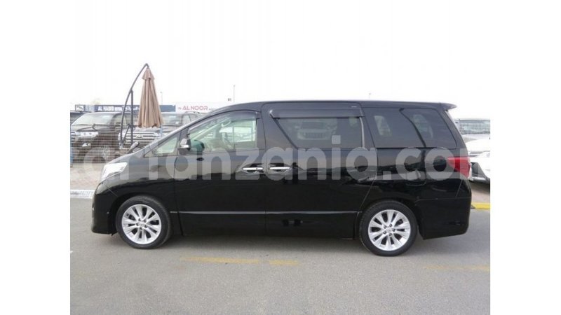 Big with watermark toyota alphard arusha import dubai 8715