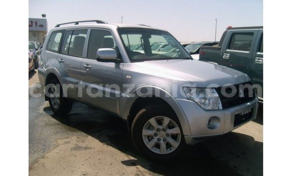 Buy Import Mitsubishi Pajero Other Car in Import - Dubai in Arusha Buy Import Mitsubishi Pajero Other Car in Import - Dubai in Arusha