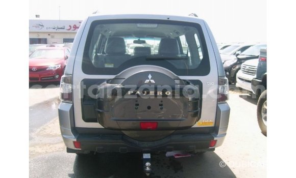 Buy Import Mitsubishi Pajero Other Car in Import - Dubai in Arusha Buy Import Mitsubishi Pajero Other Car in Import - Dubai in Arusha