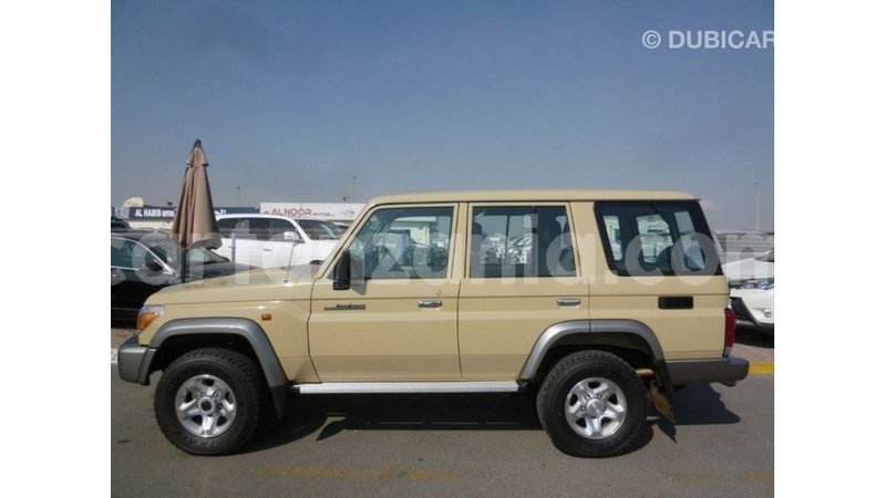 Big with watermark toyota land cruiser arusha import dubai 8725