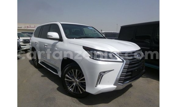 Nunua Imported Lexus LX Nyeupe Gari ndani ya Import - Dubai nchini Arusha Nunua Imported Lexus LX Nyeupe Gari ndani ya Import - Dubai nchini Arusha