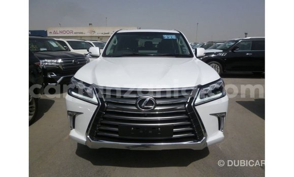 Nunua Imported Lexus LX Nyeupe Gari ndani ya Import - Dubai nchini Arusha Nunua Imported Lexus LX Nyeupe Gari ndani ya Import - Dubai nchini Arusha
