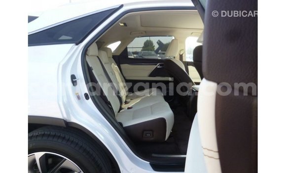 Nunua Imported Lexus RX 350 Nyeupe Gari ndani ya Import - Dubai nchini Arusha Nunua Imported Lexus RX 350 Nyeupe Gari ndani ya Import - Dubai nchini Arusha