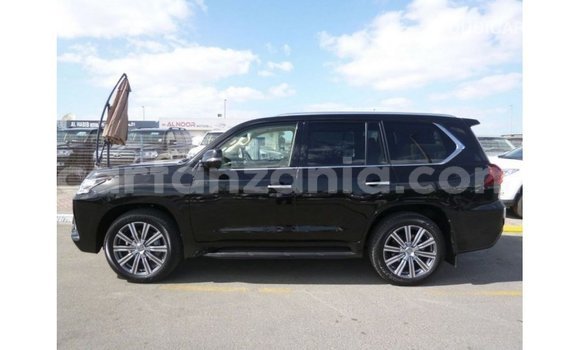 Nunua Imported Lexus LX Nyeusi Gari ndani ya Import - Dubai nchini Arusha Nunua Imported Lexus LX Nyeusi Gari ndani ya Import - Dubai nchini Arusha