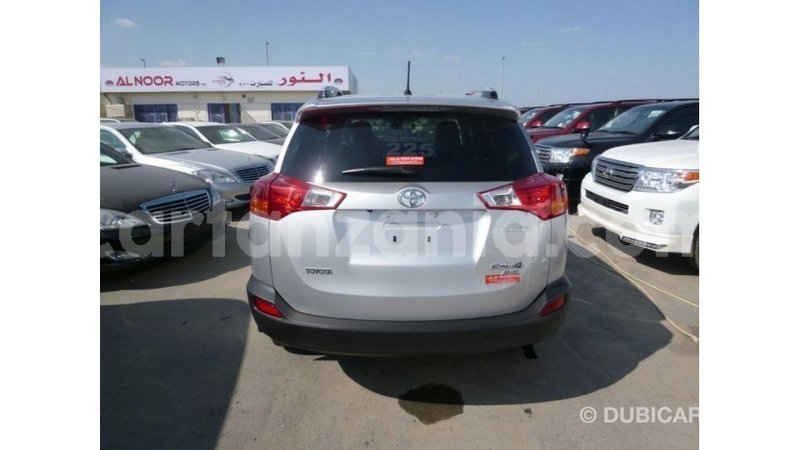 Big with watermark toyota 4runner arusha import dubai 8733