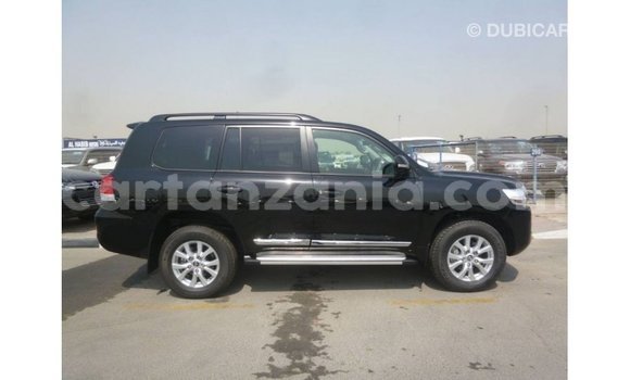 Nunua Imported Toyota Land Cruiser Nyeusi Gari ndani ya Import - Dubai nchini Arusha Nunua Imported Toyota Land Cruiser Nyeusi Gari ndani ya Import - Dubai nchini Arusha